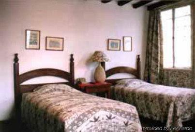 Hotel Los Alpes Κίτο Δωμάτιο φωτογραφία